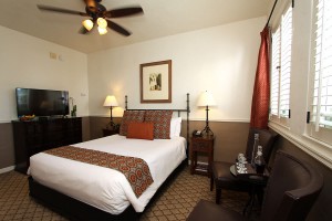 carmel ca bed and breakfast hotel lodging - carmel by the sea boutique inn