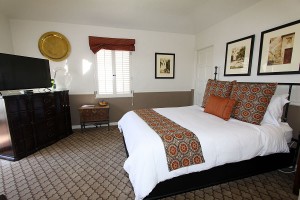 carmel ca bed and breakfast hotel lodging - carmel by the sea boutique inn