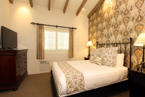 carmel ca bed and breakfast hotel lodging - carmel by the sea boutique inn