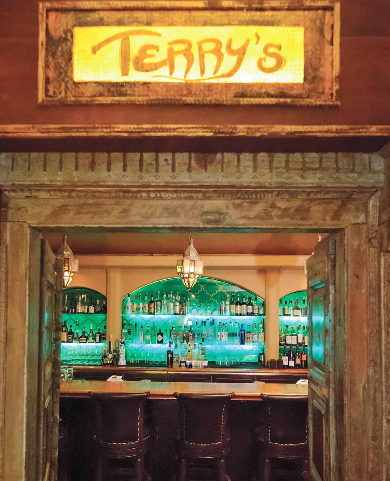 Terry's Lounge and Bar at Cypress Inn, Carmel by the Sea Hotel